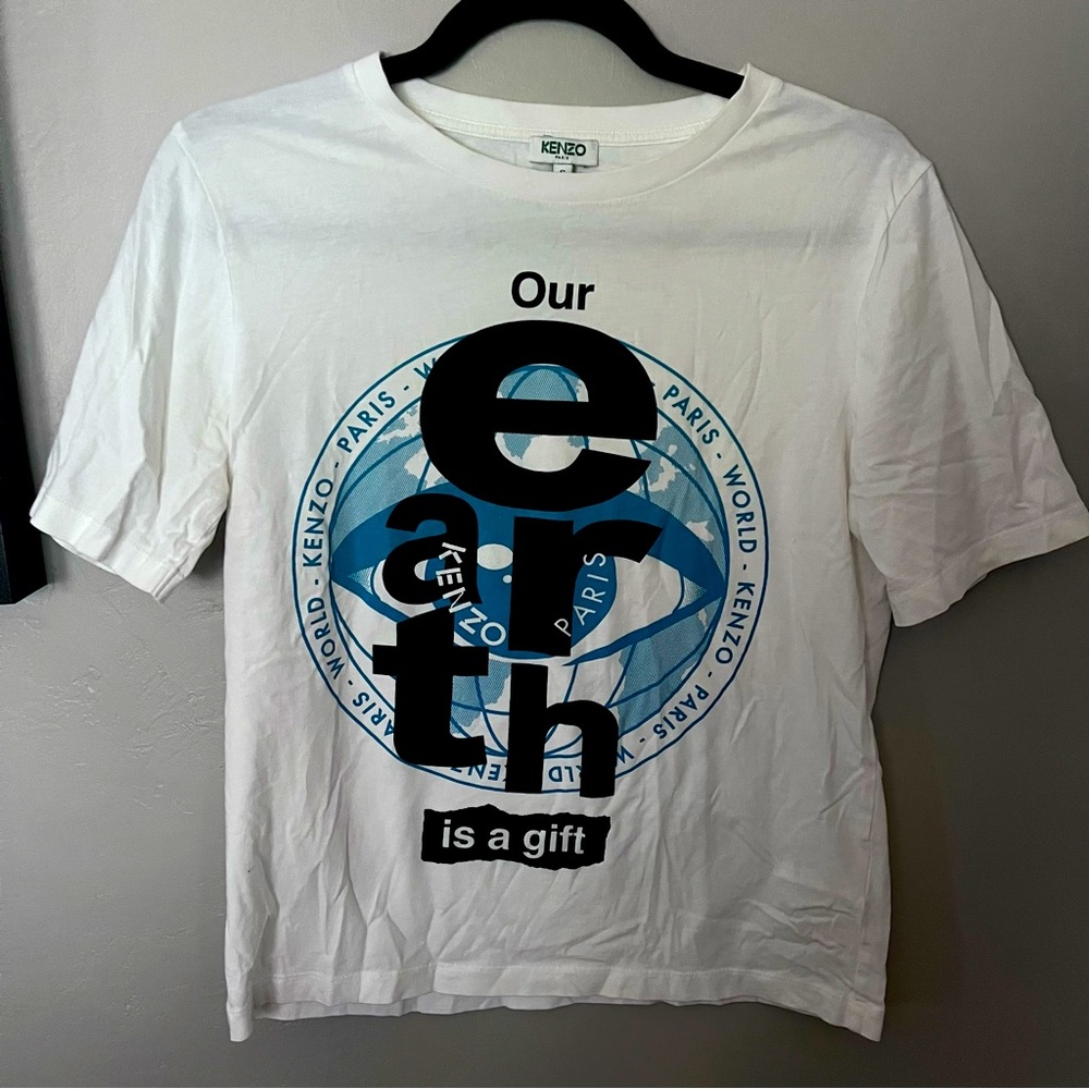 Kenzo “Our Earth is a Gift” tshirt